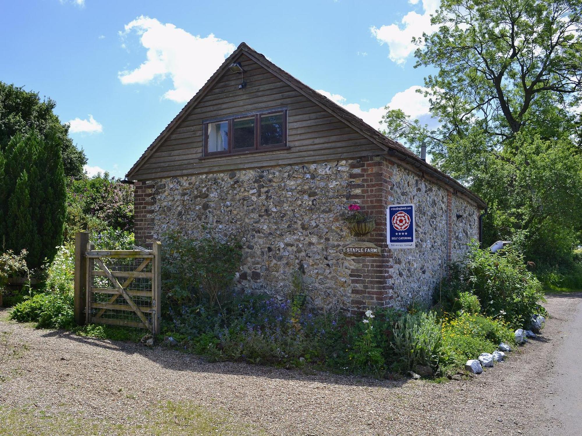 The Stable Villa Crundale Buitenkant foto